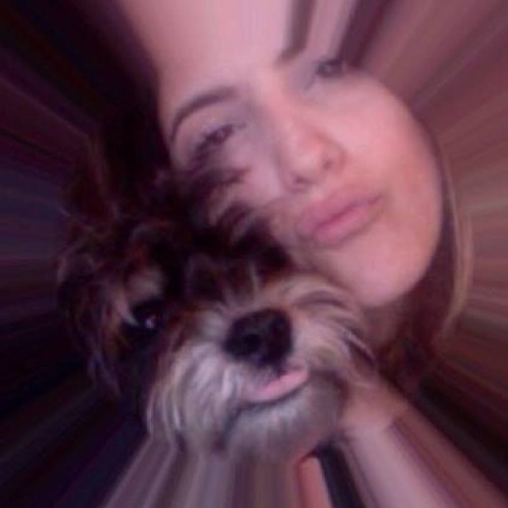 Meet your Posher, Antonela